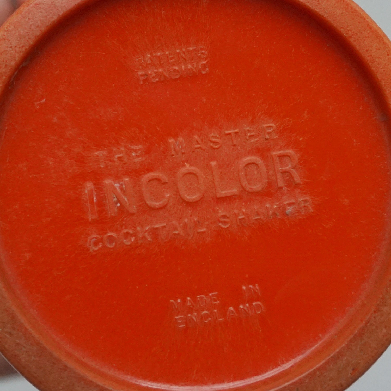 Rare-Original-Red-Master-Incolor-Recipe-Cocktail-Shaker-1935-Jeroen Markies Art Deco