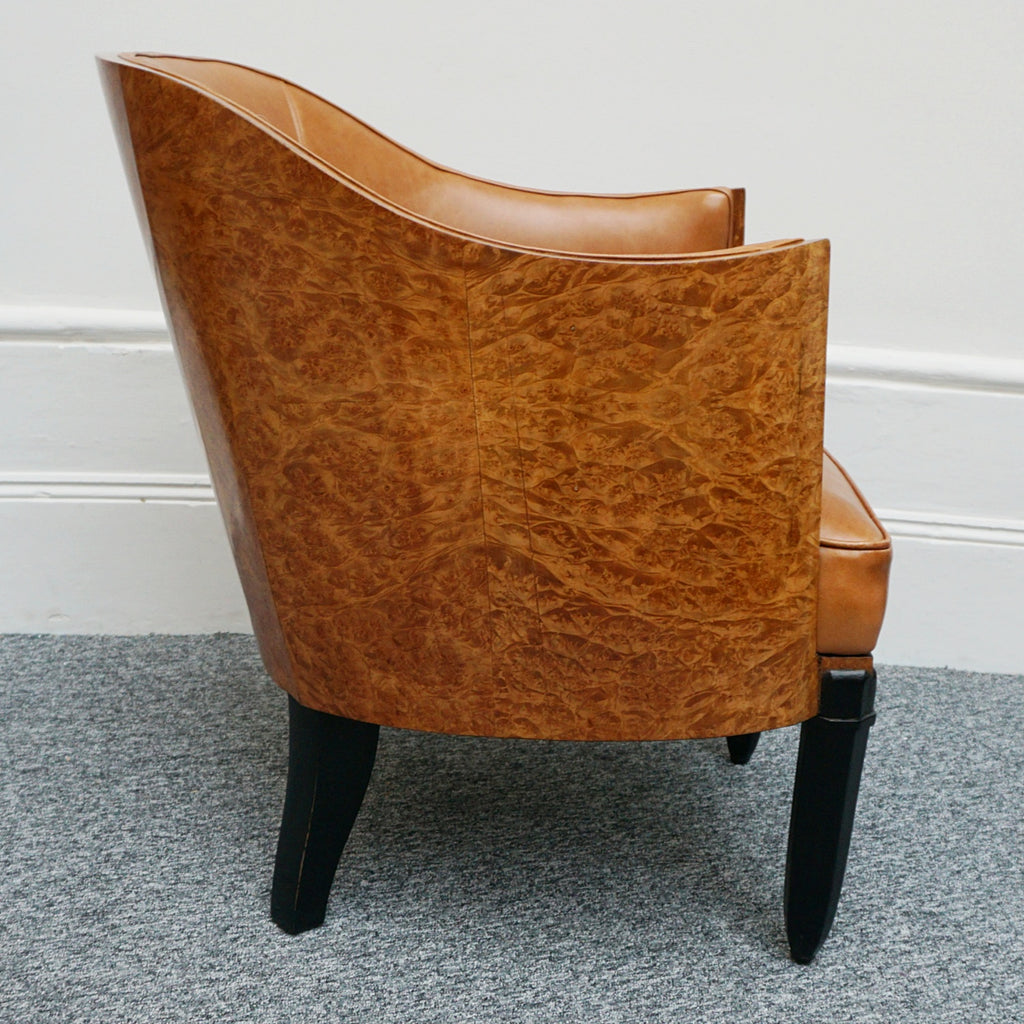 Original Vintage Art Deco Club Armchairs in Brown leather and walnut - Jeroen Markies Art Deco 