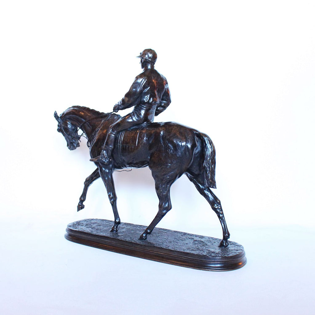 Vainqueur du Derby, a patinated bronze jockey on his horse by Pierre-Jules Mene at Jeroen Markies