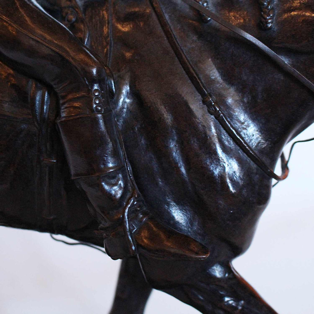 Vainqueur du Derby, a patinated bronze jockey on his horse by Pierre-Jules Mene at Jeroen Markies