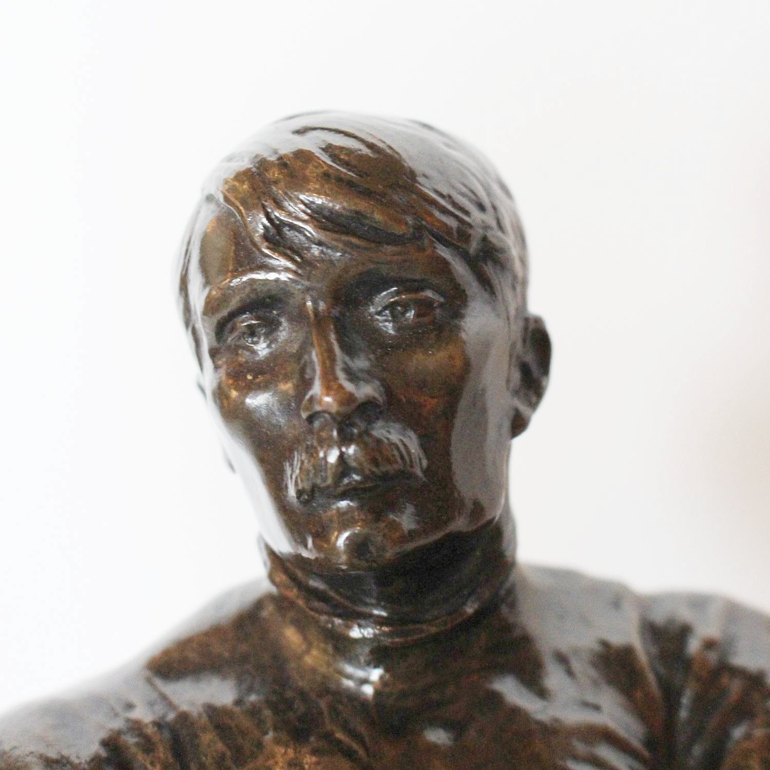 Paul Moreau-Vauthier Bronze Art Deco athlete standing with arms crossed at Jeroen Markies