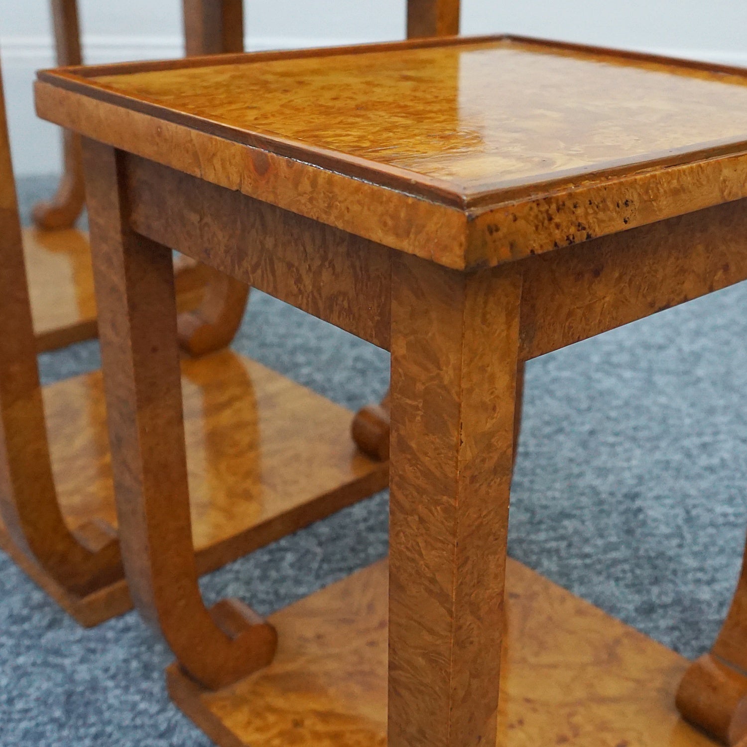 Vintage Art Deco Nest of Three Tables by Harry & Lou Epstein - Jeroen Markies Art Deco