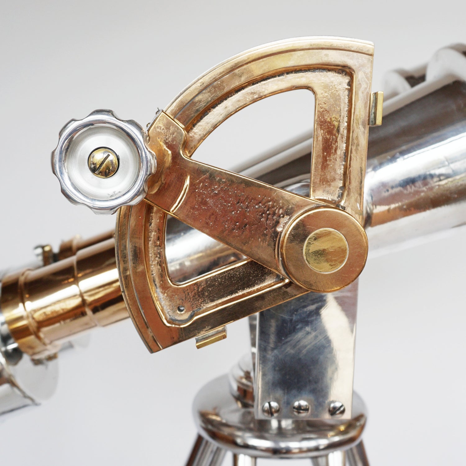 Nikon WWII Naval Binoculars / Marine Binoculars  - Jeroen Markies Art Deco