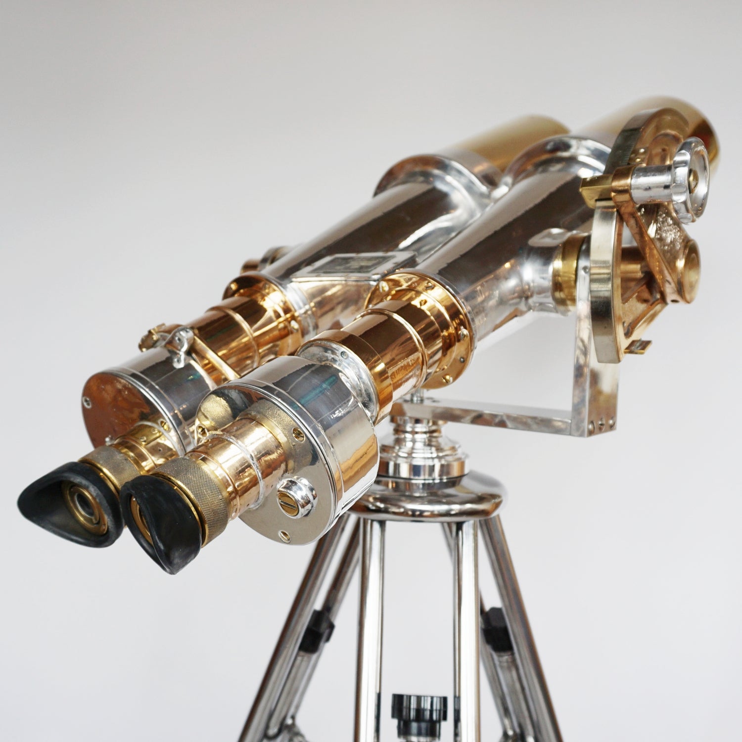 Nikon WWII Naval Binoculars / Marine Binoculars  - Jeroen Markies Art Deco