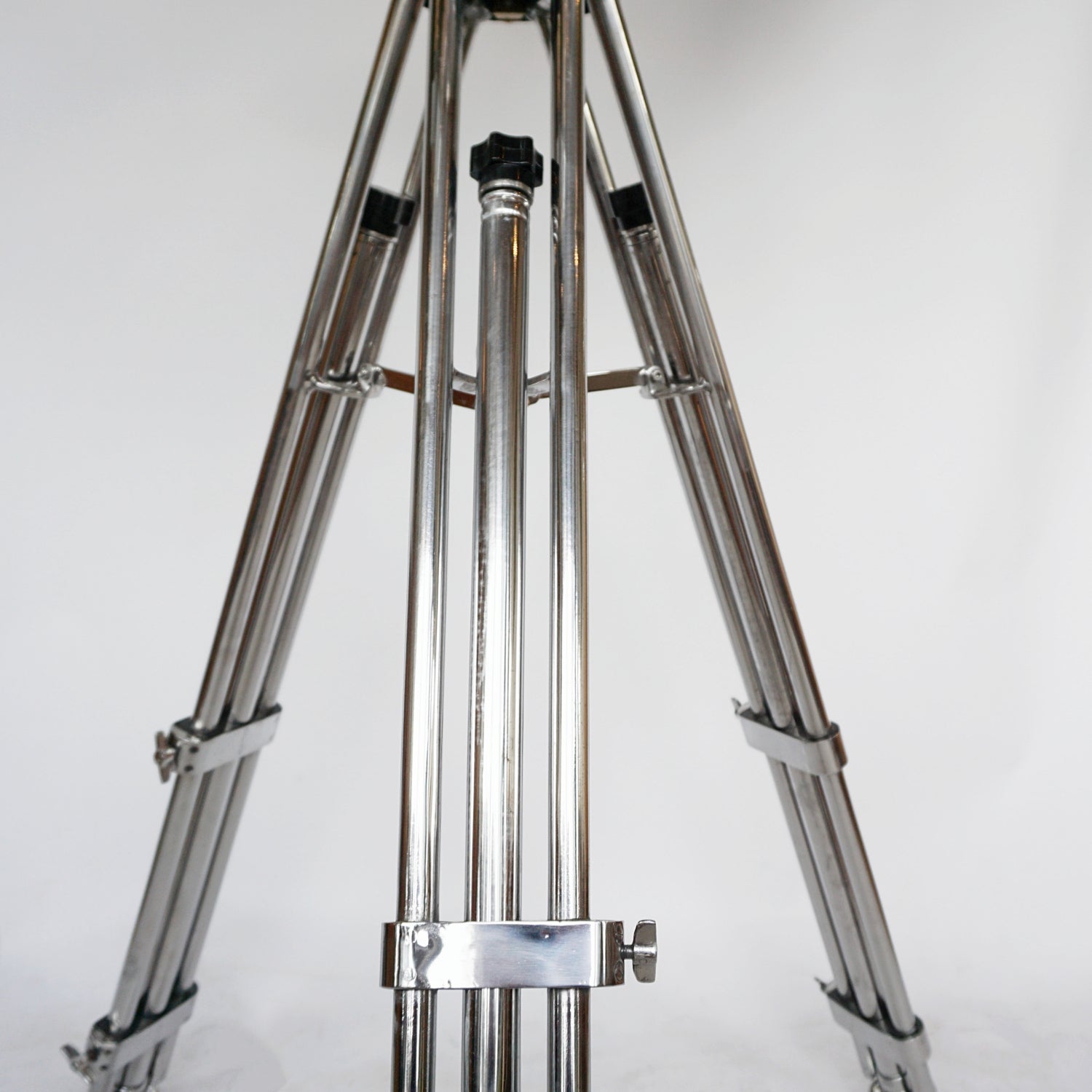 Nikon WWII Naval Binoculars / Marine Binoculars  - Jeroen Markies Art Deco