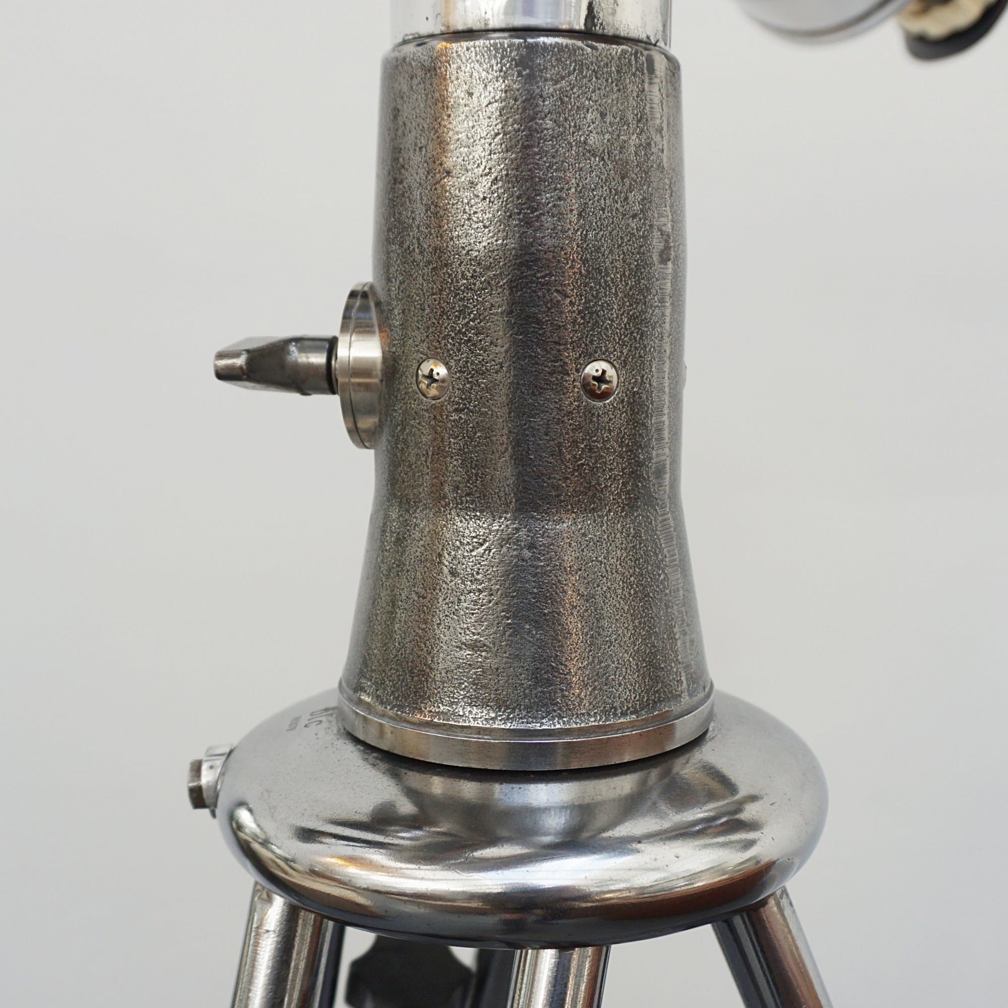 Vintage WW11 Naval/Marine Binoculars on chromed metal tripod - Jeroen Markies Art Deco