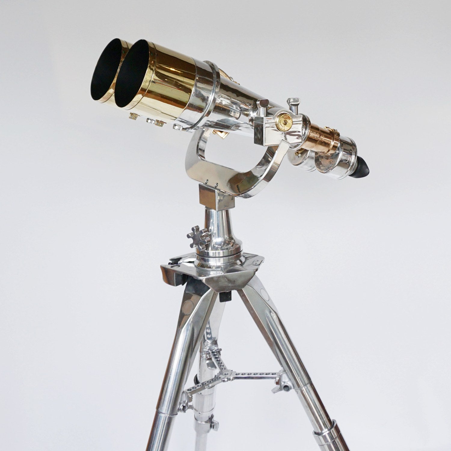 Nikon 20x120 WW11 Naval Binoculars Jeroen Markies Art Deco