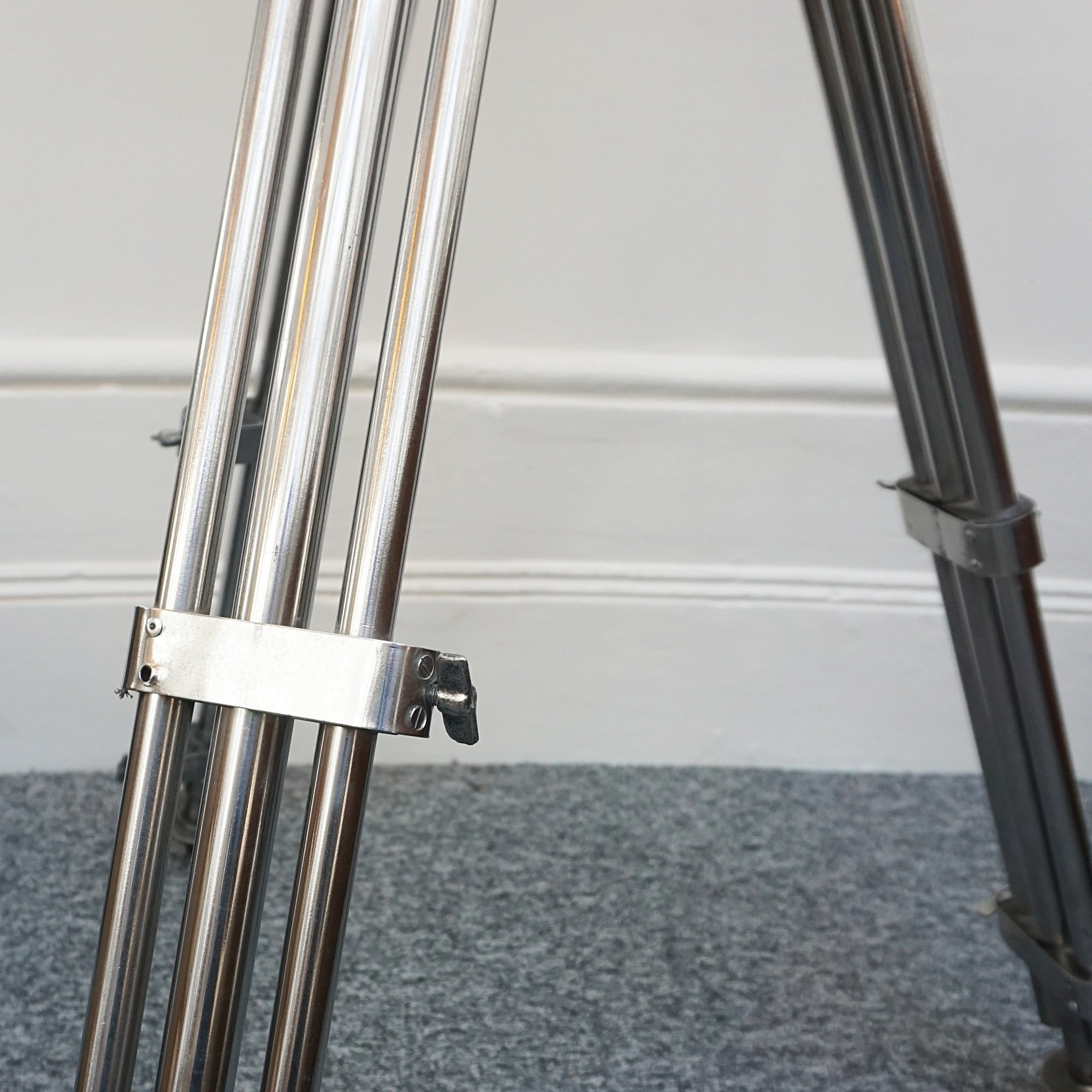 Vintage WW11 Naval/Marine Binoculars on chromed metal tripod - Jeroen Markies Art Deco