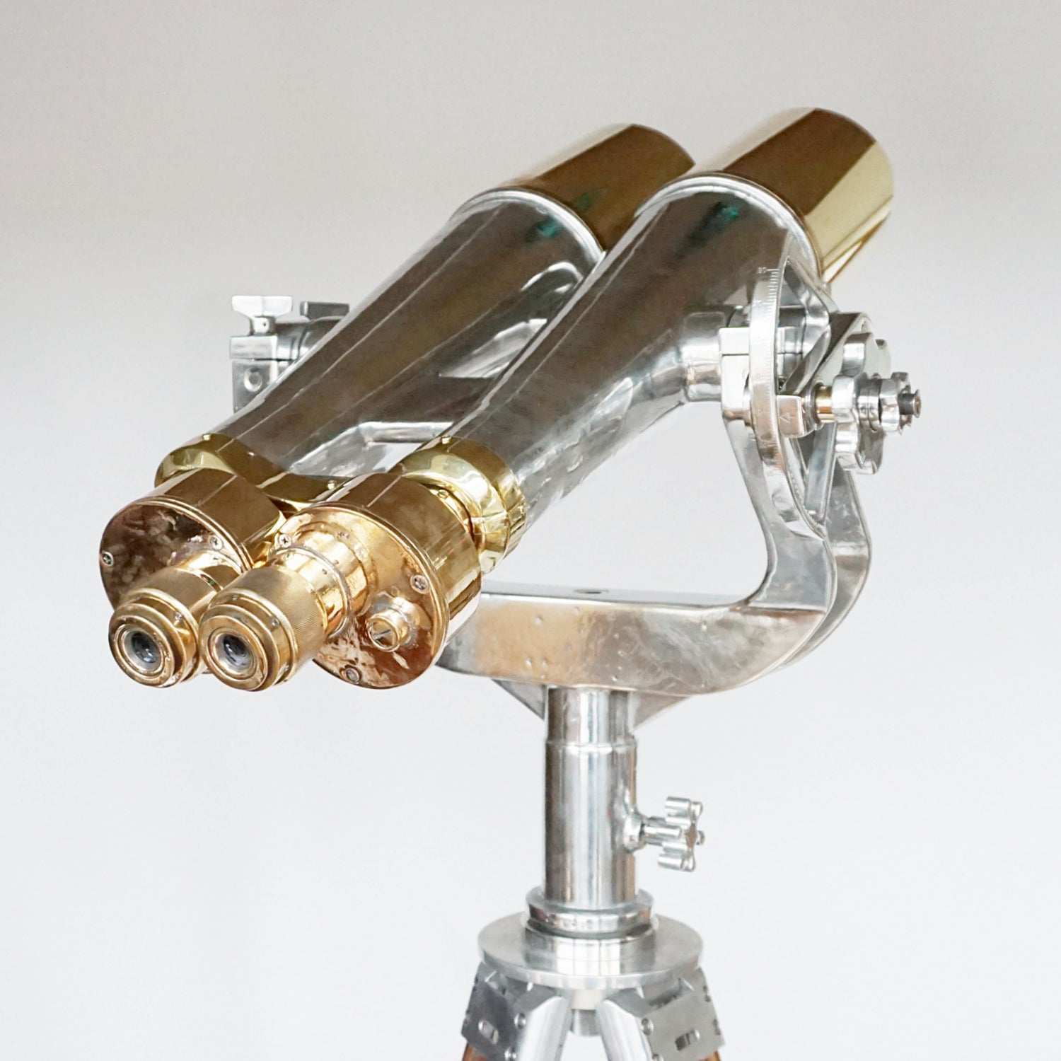 Nikon 20x120 WWII Naval Binoculars - Marine Binoculars - Jeroen Markies Art Deco