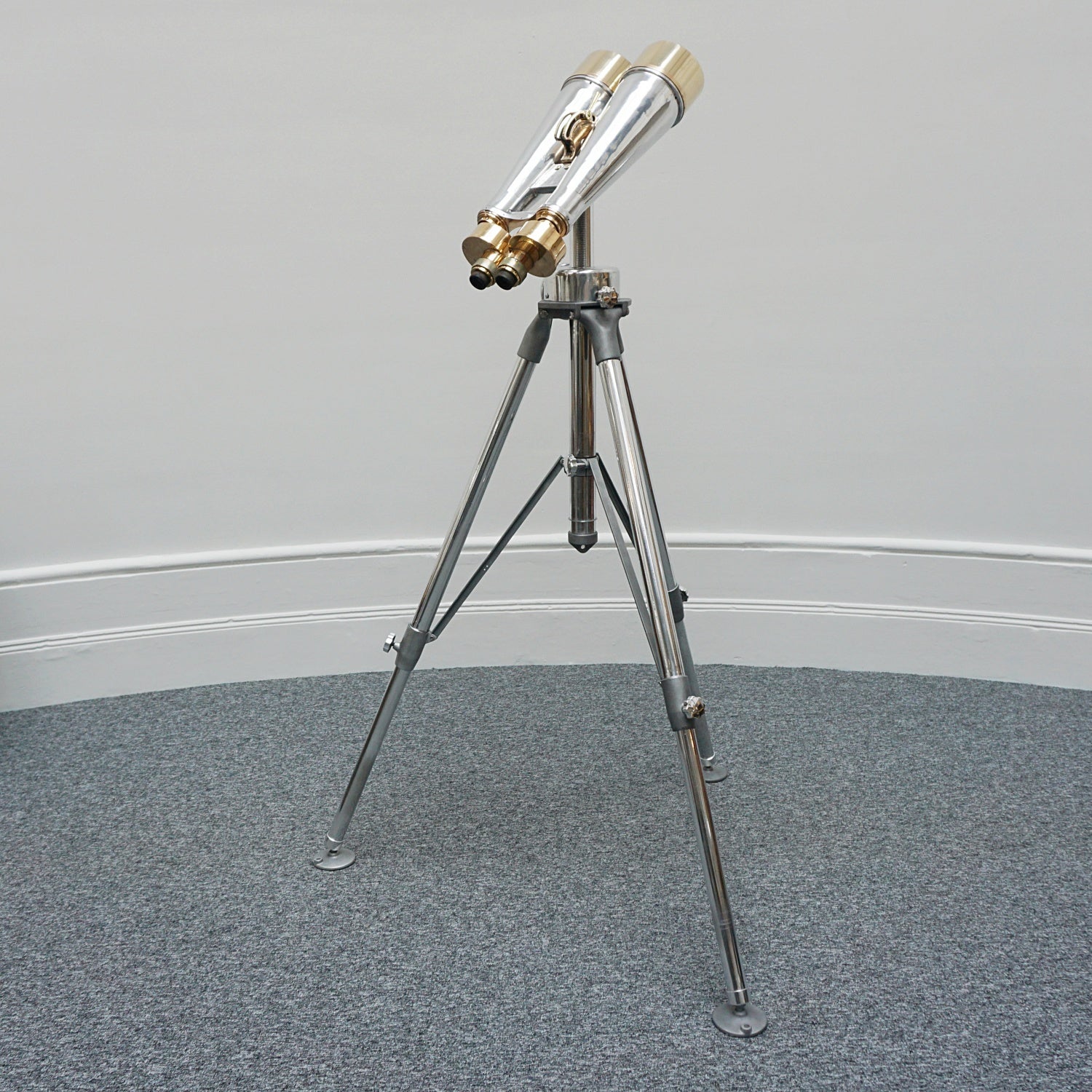 WW11 Japanese Naval/Marine Binoculars by Nikon of Japanese origin - Jeroen Markies Art Deco Antique Vintage Binoculars 