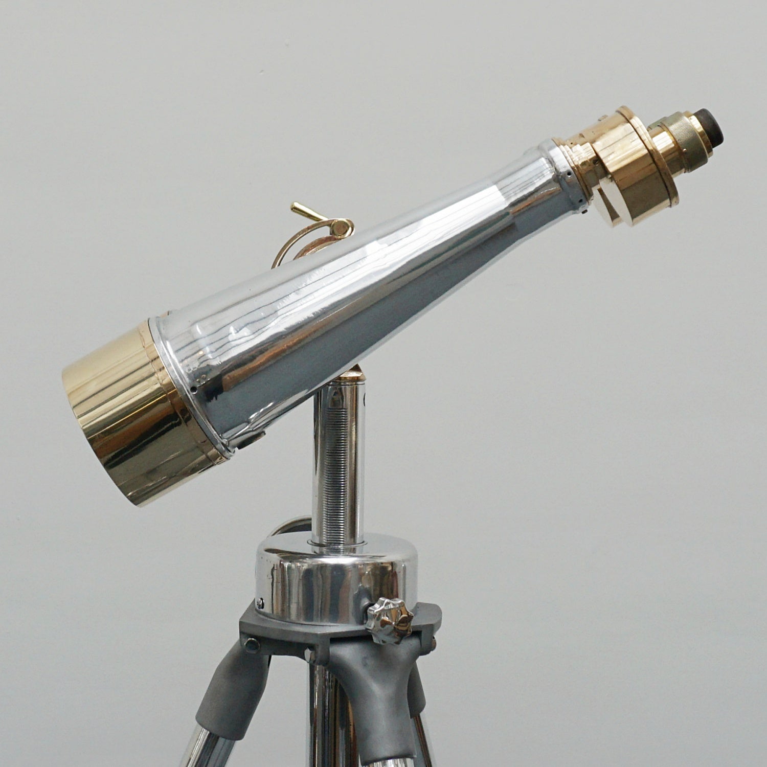WW11 Japanese Naval/Marine Binoculars by Nikon of Japanese origin - Jeroen Markies Art Deco Antique Vintage Binoculars 