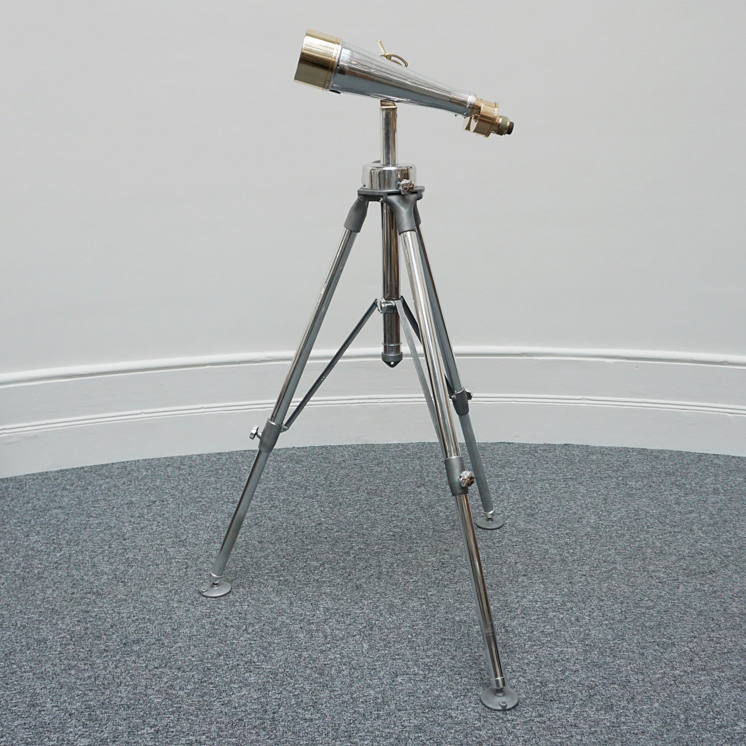 WW11 Japanese Naval/Marine Binoculars by Nikon of Japanese origin - Jeroen Markies Art Deco Antique Vintage Binoculars 