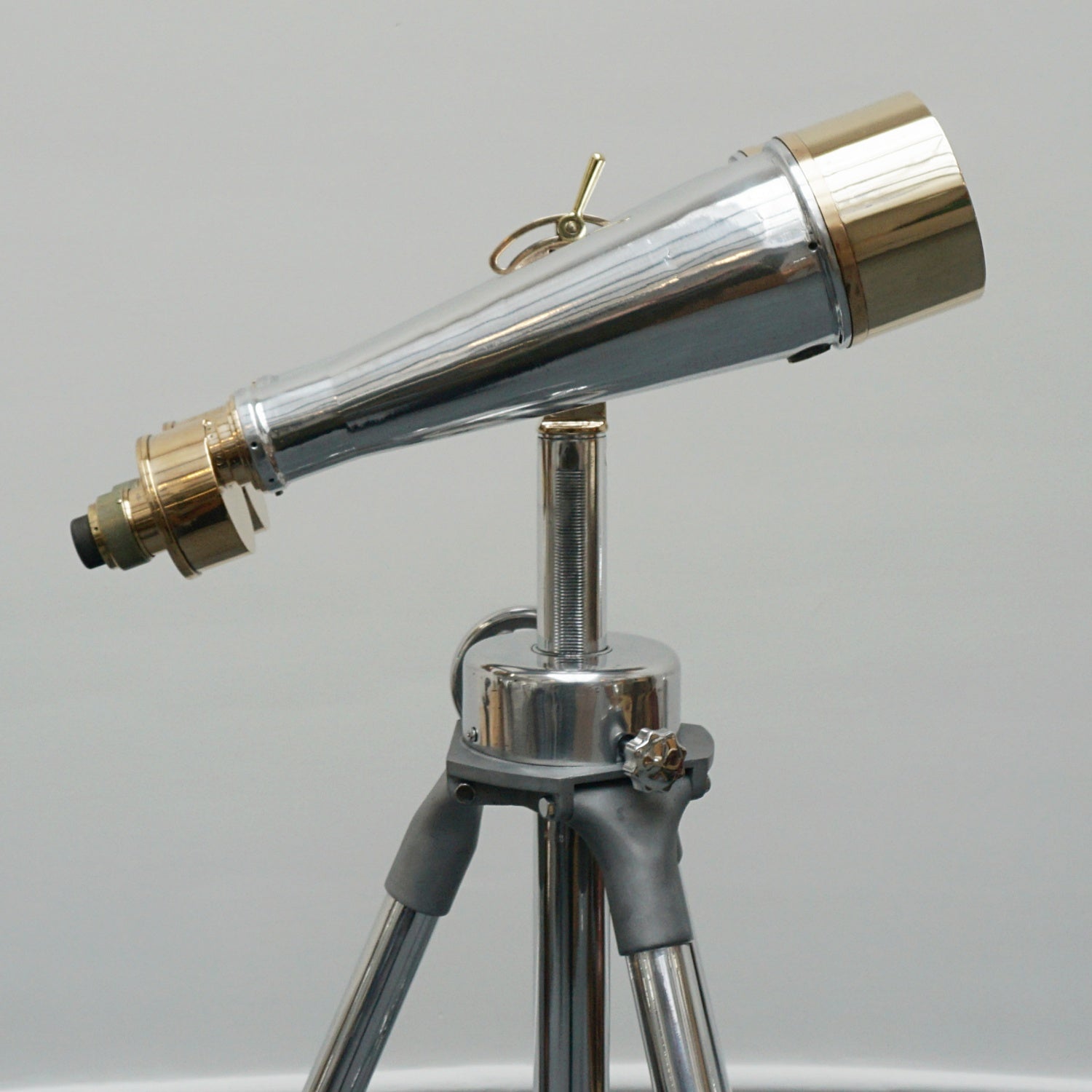 WW11 Japanese Naval/Marine Binoculars by Nikon of Japanese origin - Jeroen Markies Art Deco Antique Vintage Binoculars 