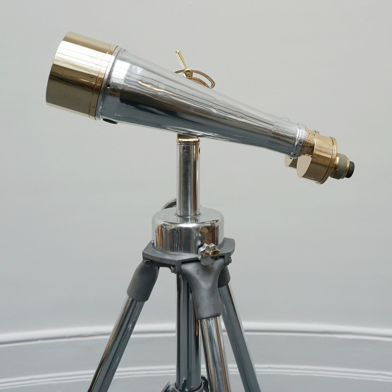 WW11 Japanese Naval/Marine Binoculars by Nikon of Japanese origin - Jeroen Markies Art Deco Antique Vintage Binoculars 