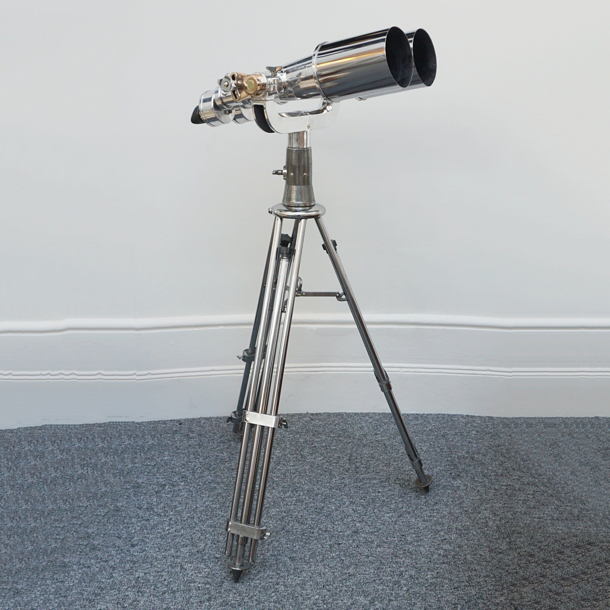 Vintage WW11 Naval/Marine Binoculars on chromed metal tripod - Jeroen Markies Art Deco