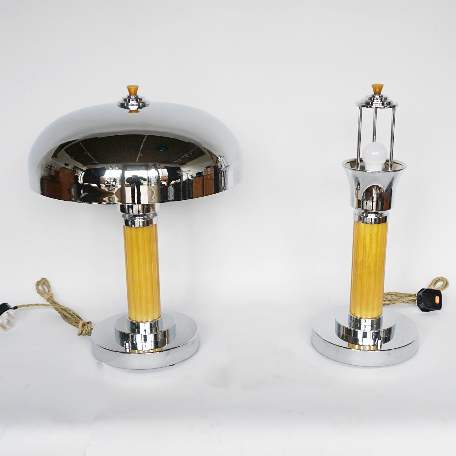 Pair of Art Deco Dome Lamps Bakelite and Chromed Metal English - Jeroen Markies Art Deco