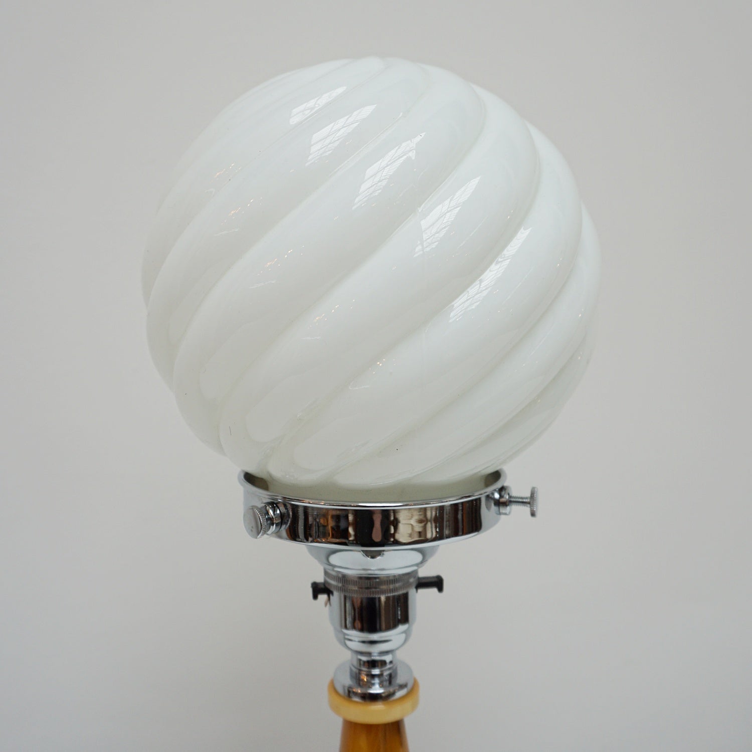 Table Lamps - Marbled Amber Bakelite Stem - Bevelled White Glass Shade - Jeroen Markies Art Deco