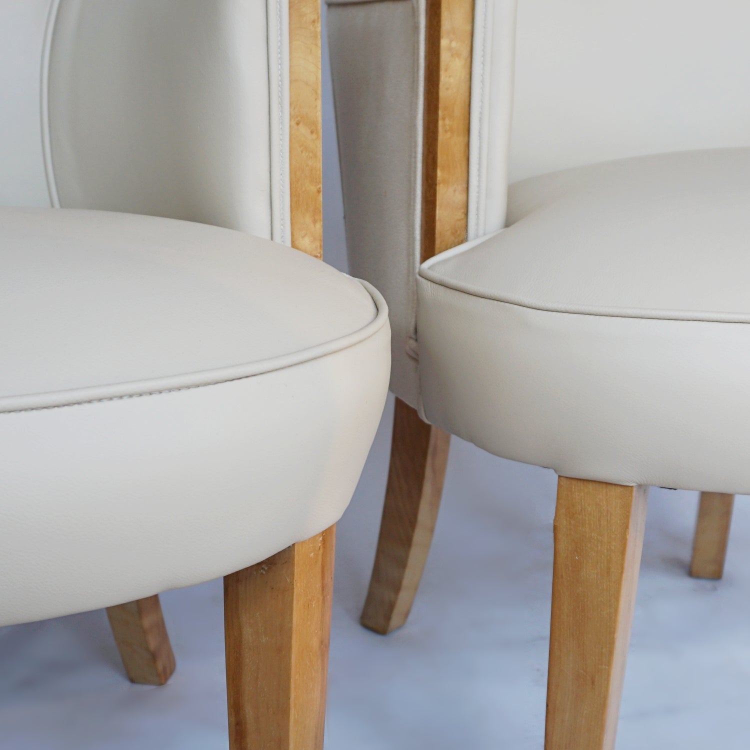 Art Deco Pair of Leather Bankers Chairs Jeroen Markies Art Deco 