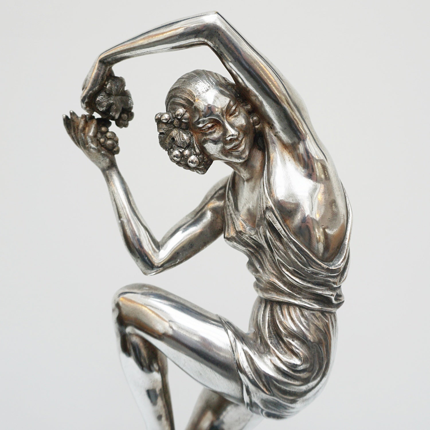 Art Deco Bronze Sculpture of a Spring Dancer - Jeroen Markies Art Deco 