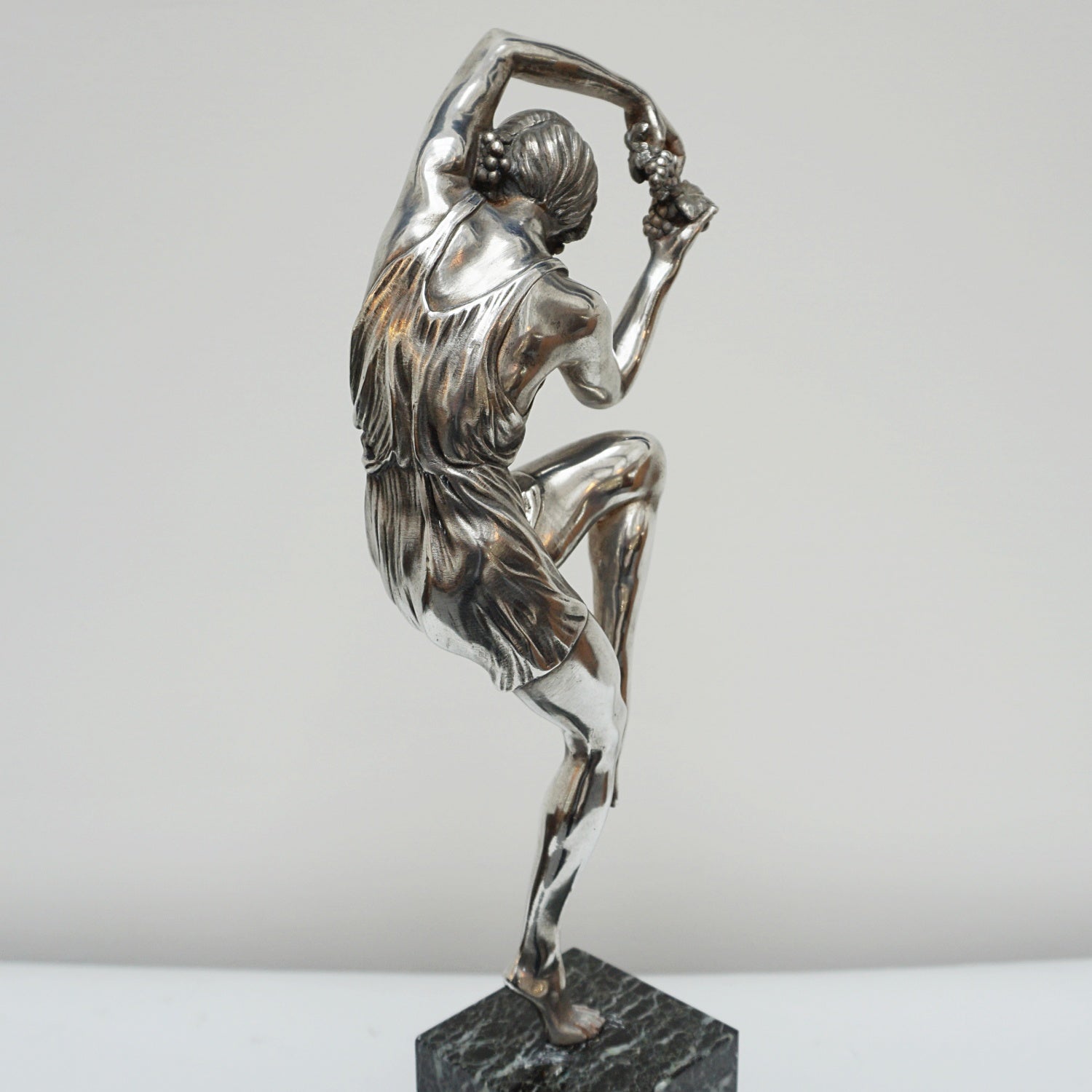 Art Deco Bronze Sculpture of a Spring Dancer - Jeroen Markies Art Deco 