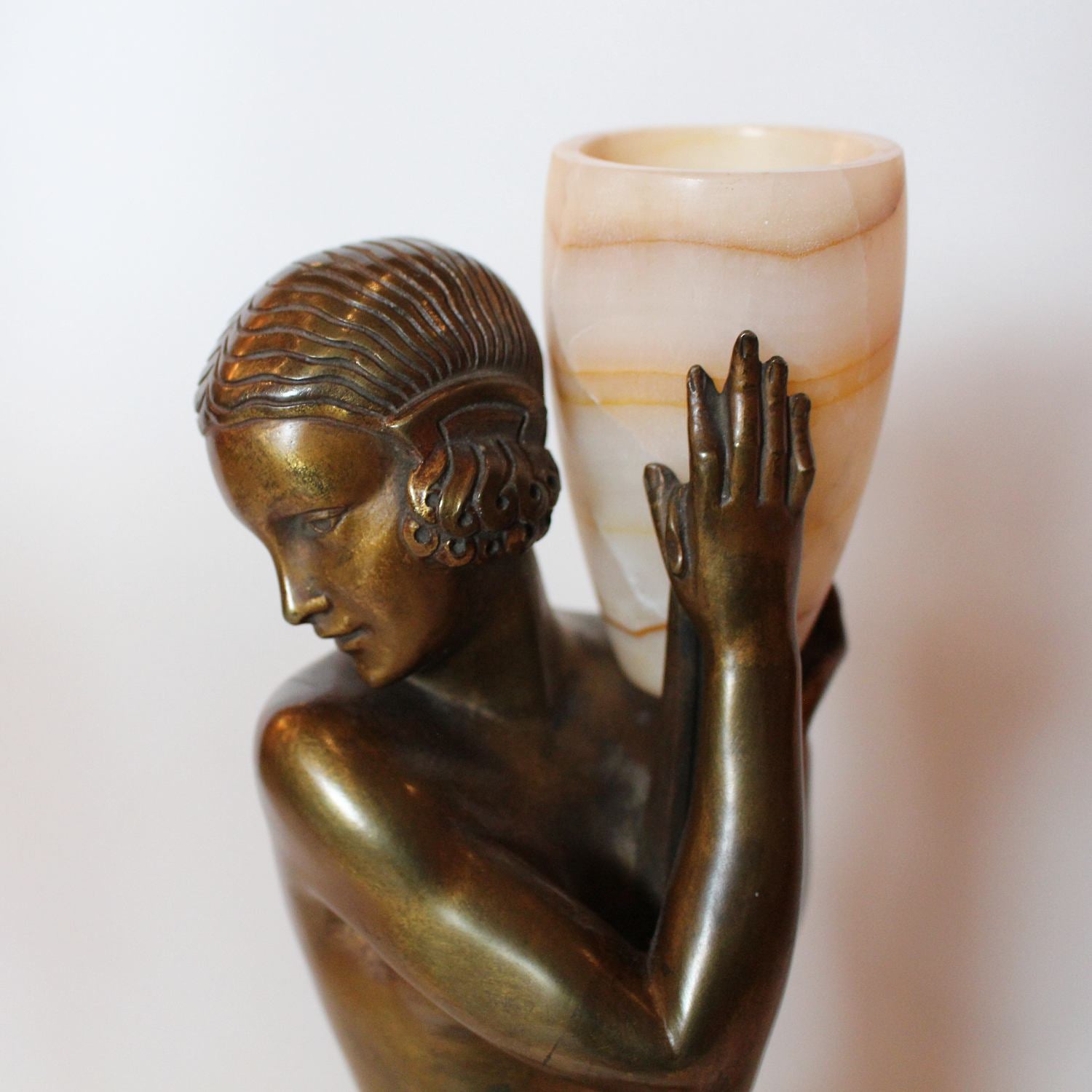 Pierre Laurel Art Deco sculpture Bronze Water Carrier at Jeroen Markies