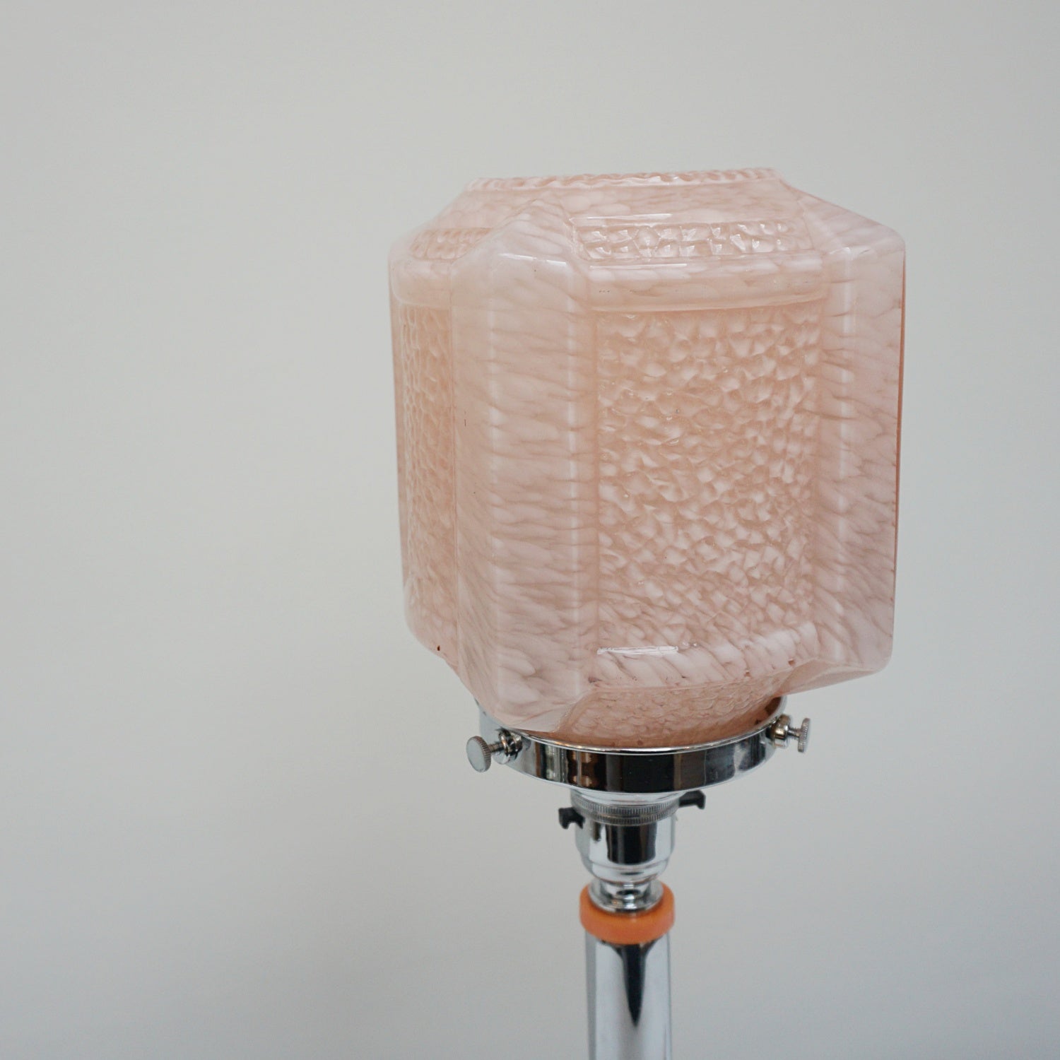 A Pair of Table Lamps - Peach and Pink Bakelite with Pink Glass Shade - Jeroen Markies Art Deco