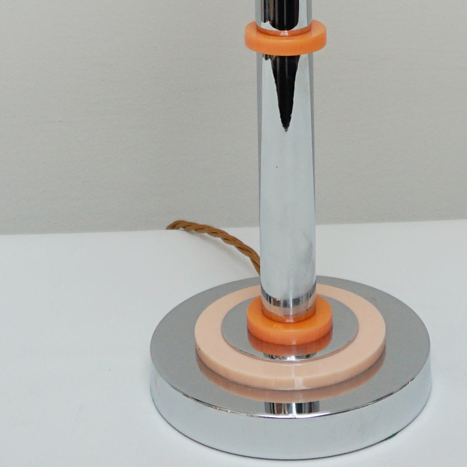 A Pair of Table Lamps - Peach and Pink Bakelite with Pink Glass Shade - Jeroen Markies Art Deco