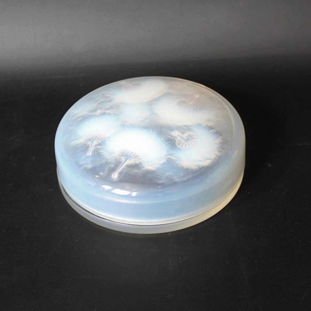 René Lalique Houppes Box