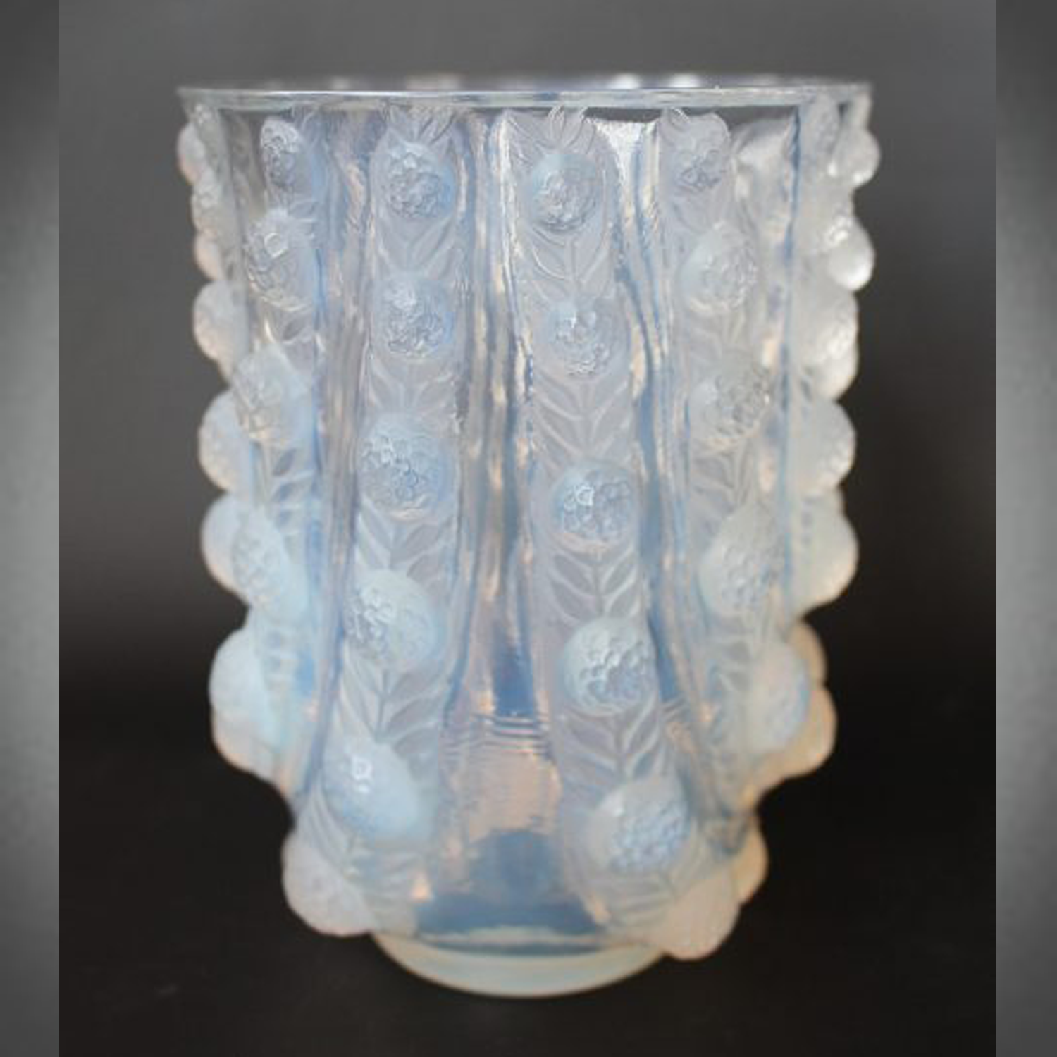 René Lalique Vichy Vase