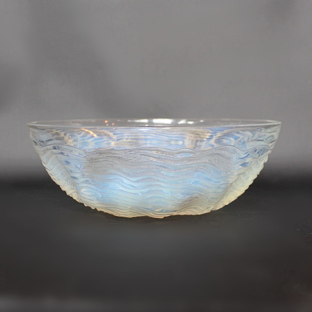 Art Deco Lalique frosted and clear glass Dauphins bowl at Jeroen Markies