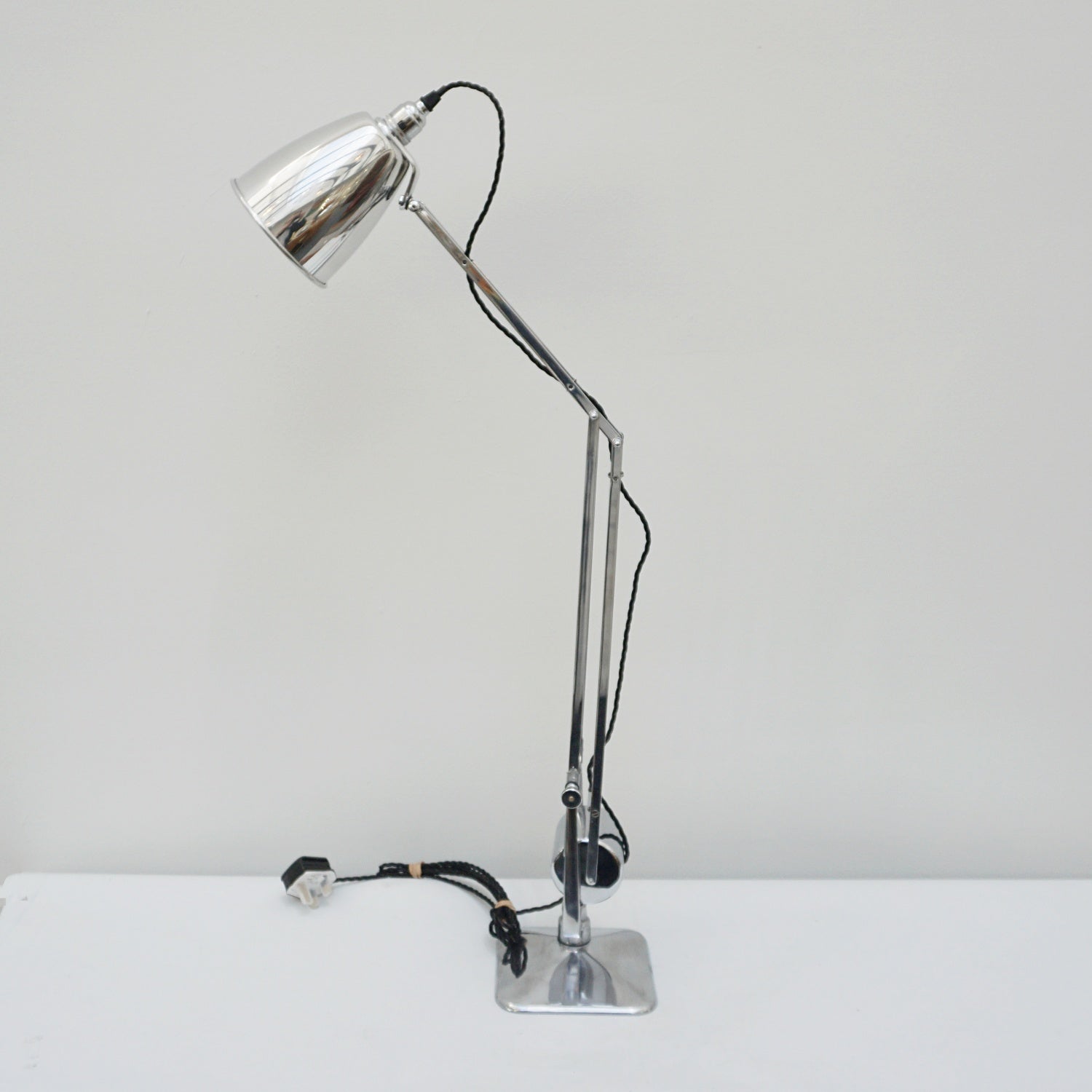 Counterpoise Desk Lamp by Hadrill & Horstmann Roller Lamp Chromed Polished Metal - Jeroen Markies Art Deco Lighting 