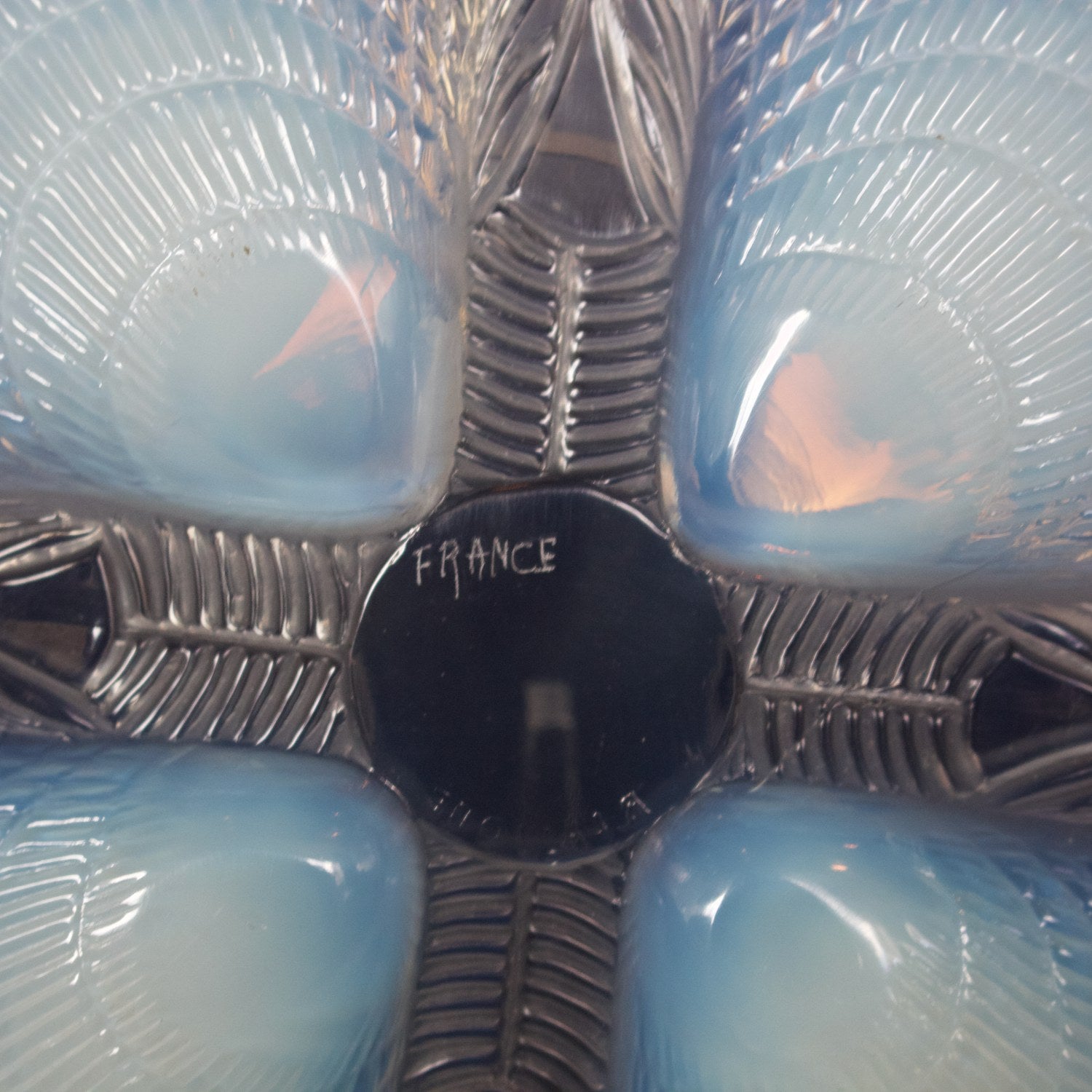 Coquilles No.2 - René Lalique Glass - Jeroen Markies Art Deco