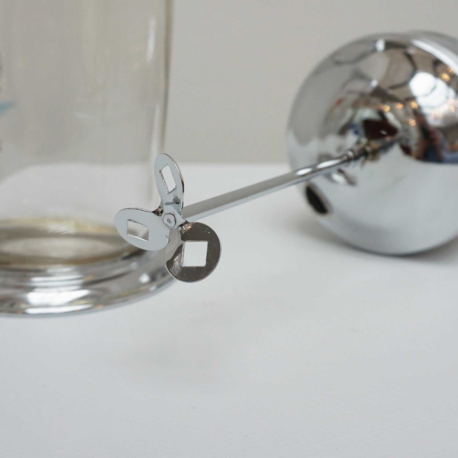 'Golf Delmonte' Vintage Mid-Century Cocktail Shaker - Jeroen Markies Art Deco