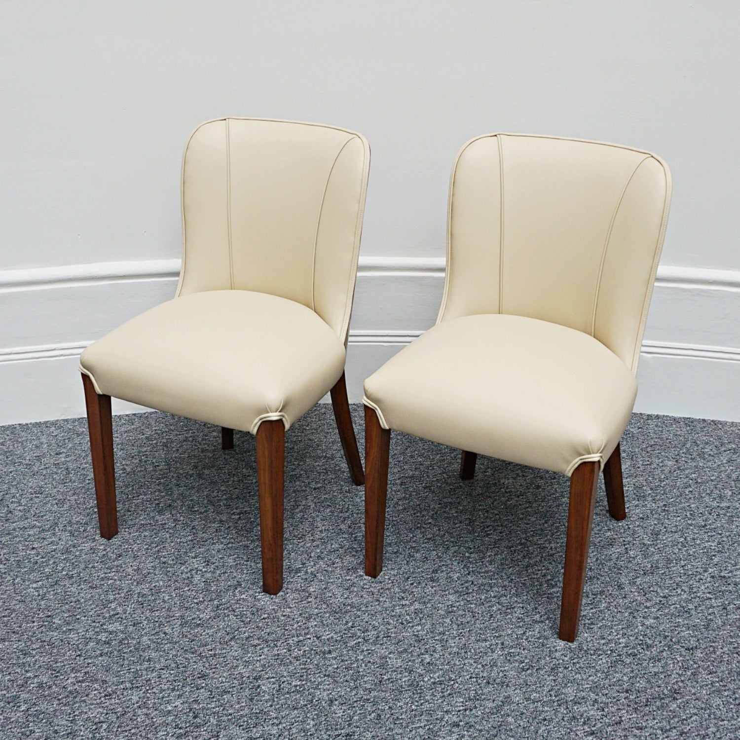 Pair of Vintage Art Deco Cream Leather and Burr Walnut Chairs - Jeroen Markies Art Deco