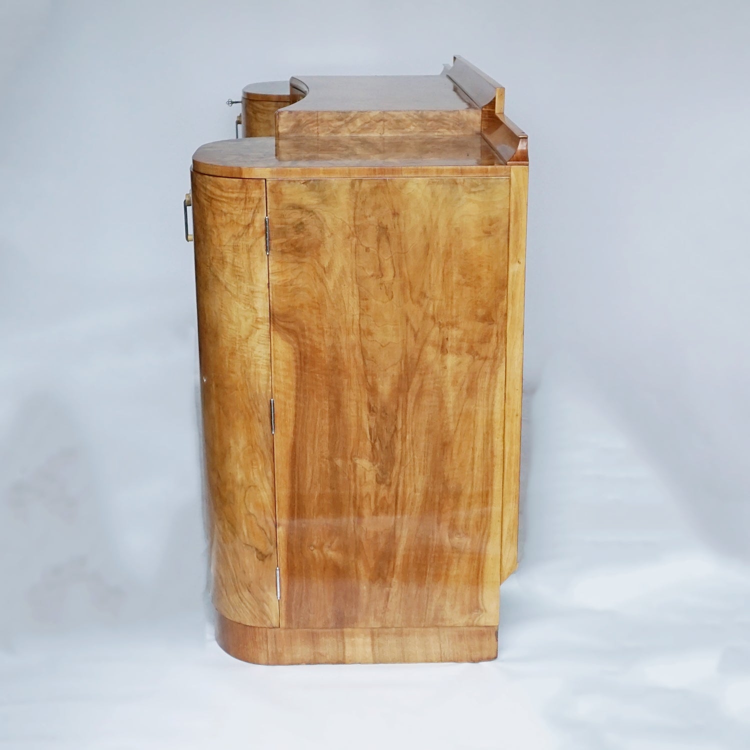 Art Deco Sideboard by Harry & Lou Epstein Vintage Art Deco - Jeroen Markies Art Deco 