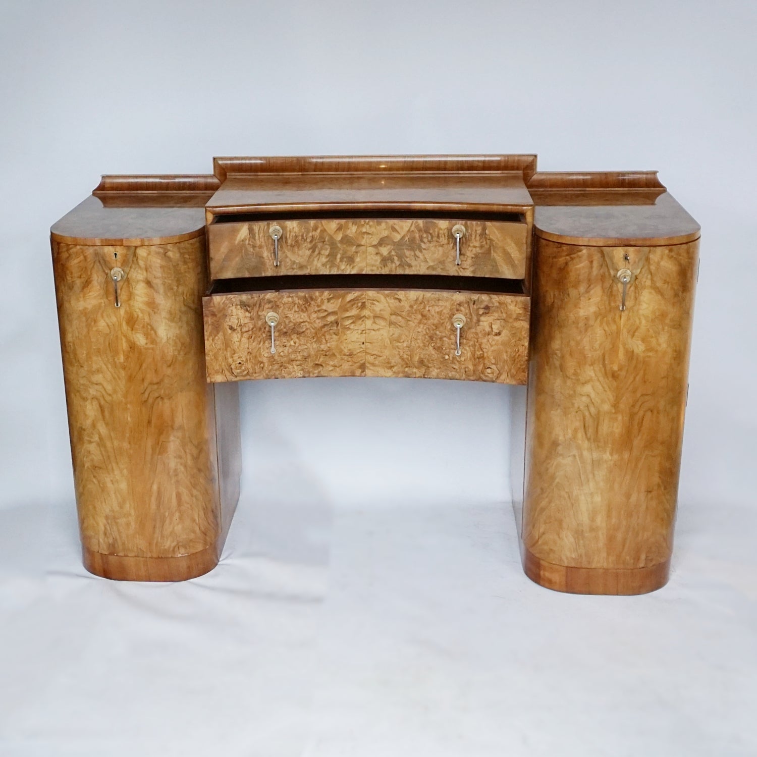 Art Deco Sideboard by Harry & Lou Epstein Vintage Art Deco - Jeroen Markies Art Deco 