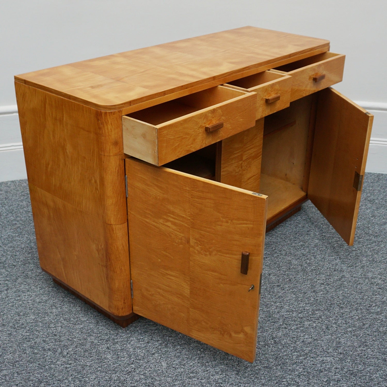 An Original Art Deco Satinbirch sideboard Circa 1935 - Jeroen Markies Art Deco