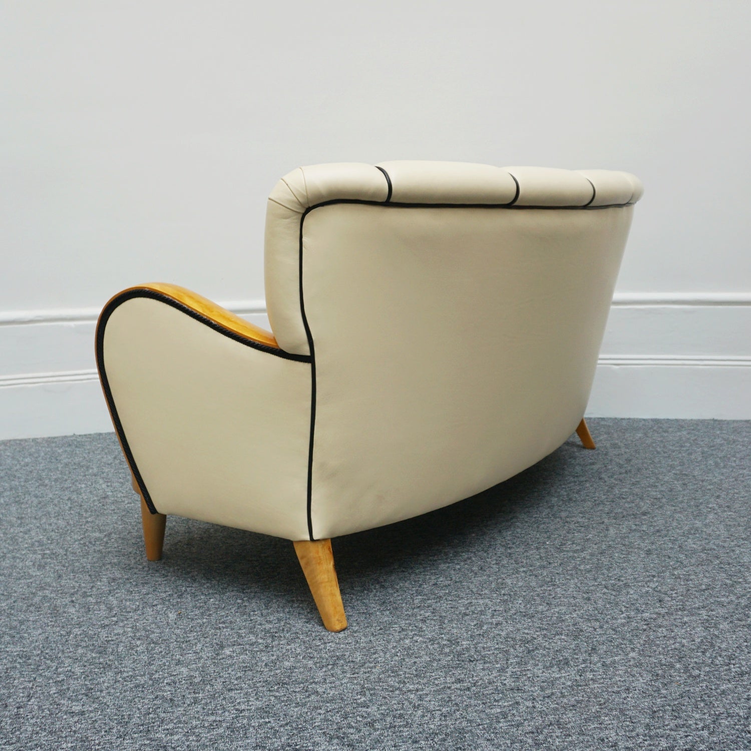 Vintage Scandinavian Art Deco Sofa - Jeroen Markies Art Deco