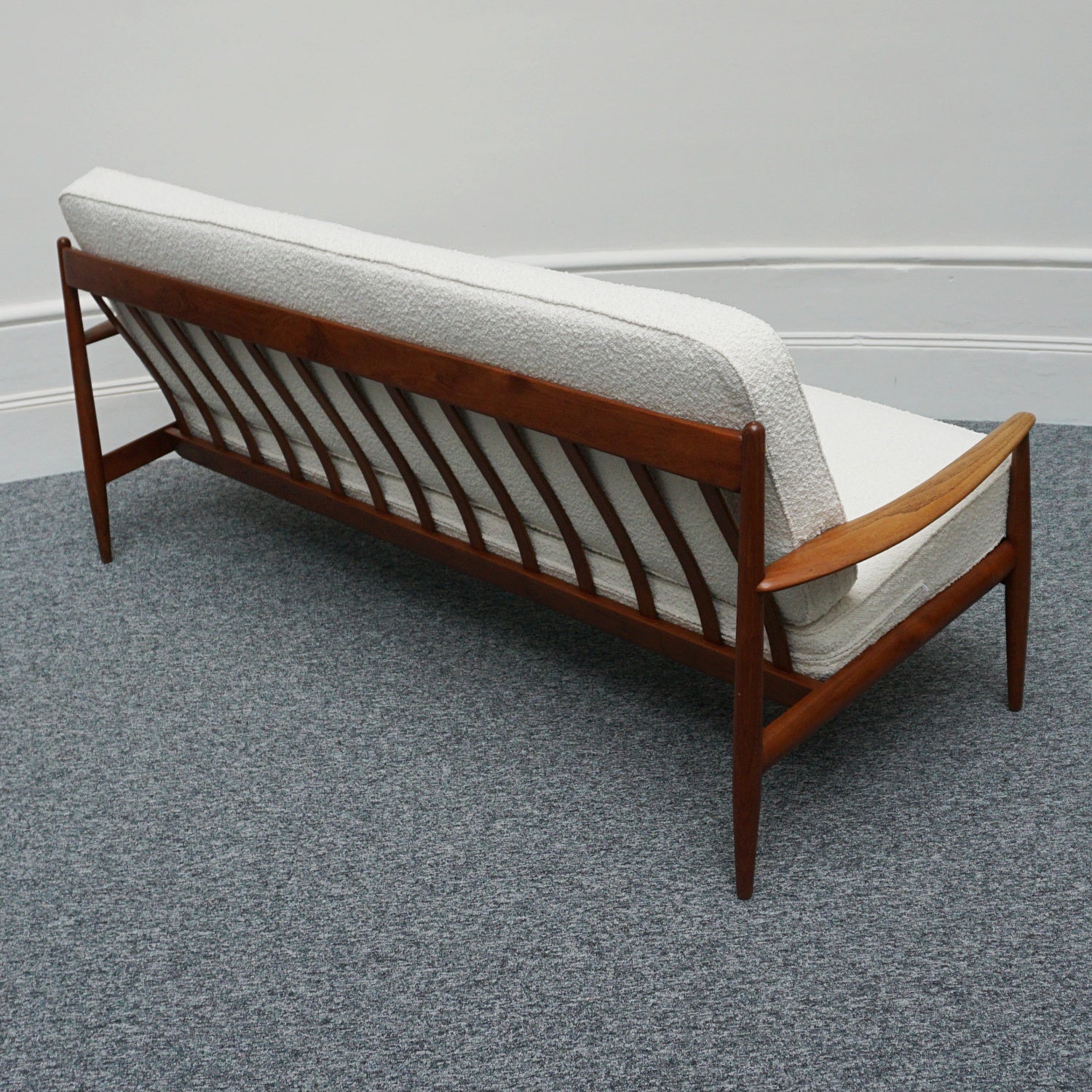Early Grete Jalk for France & Son Mid-Century Sofa - Jeroen Markies Art Deco