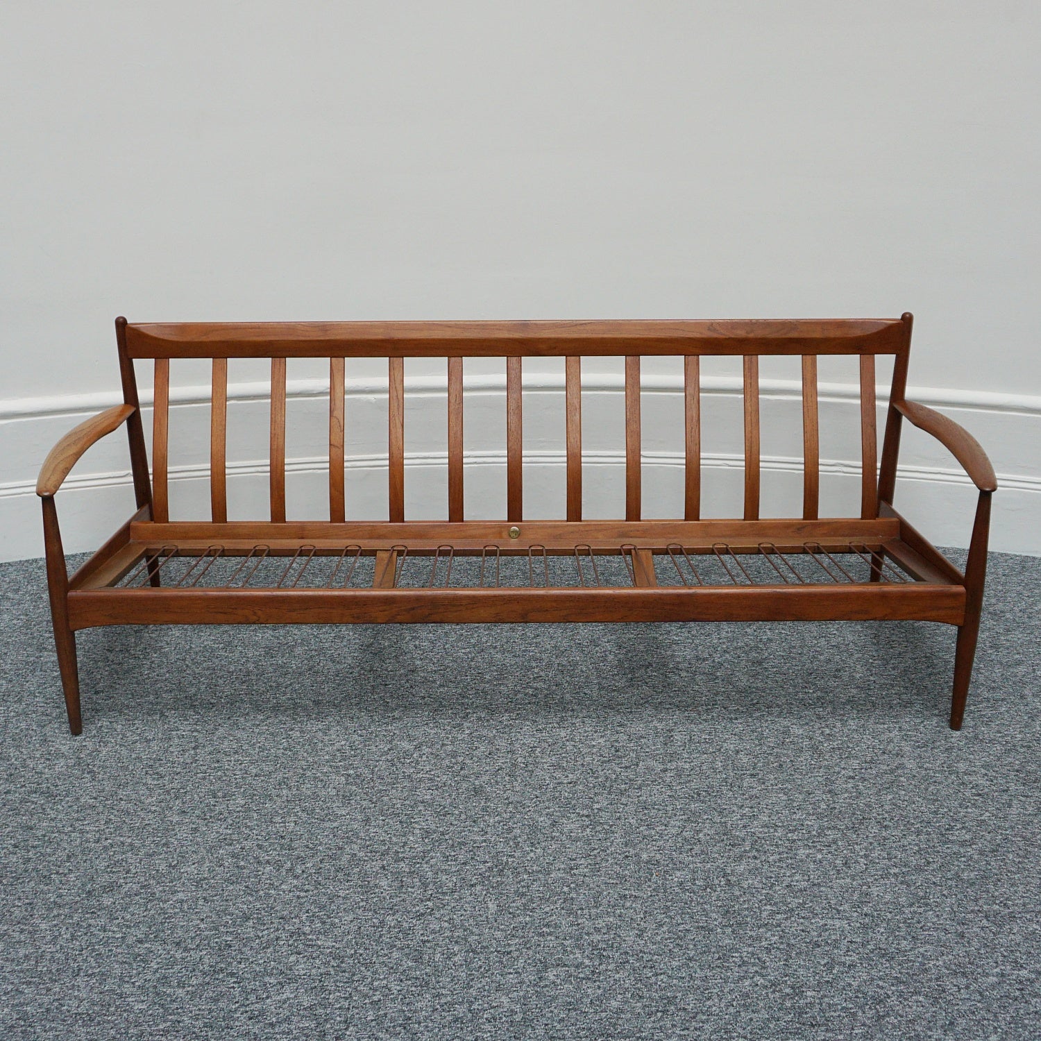 Early Grete Jalk for France & Son Mid-Century Sofa - Jeroen Markies Art Deco