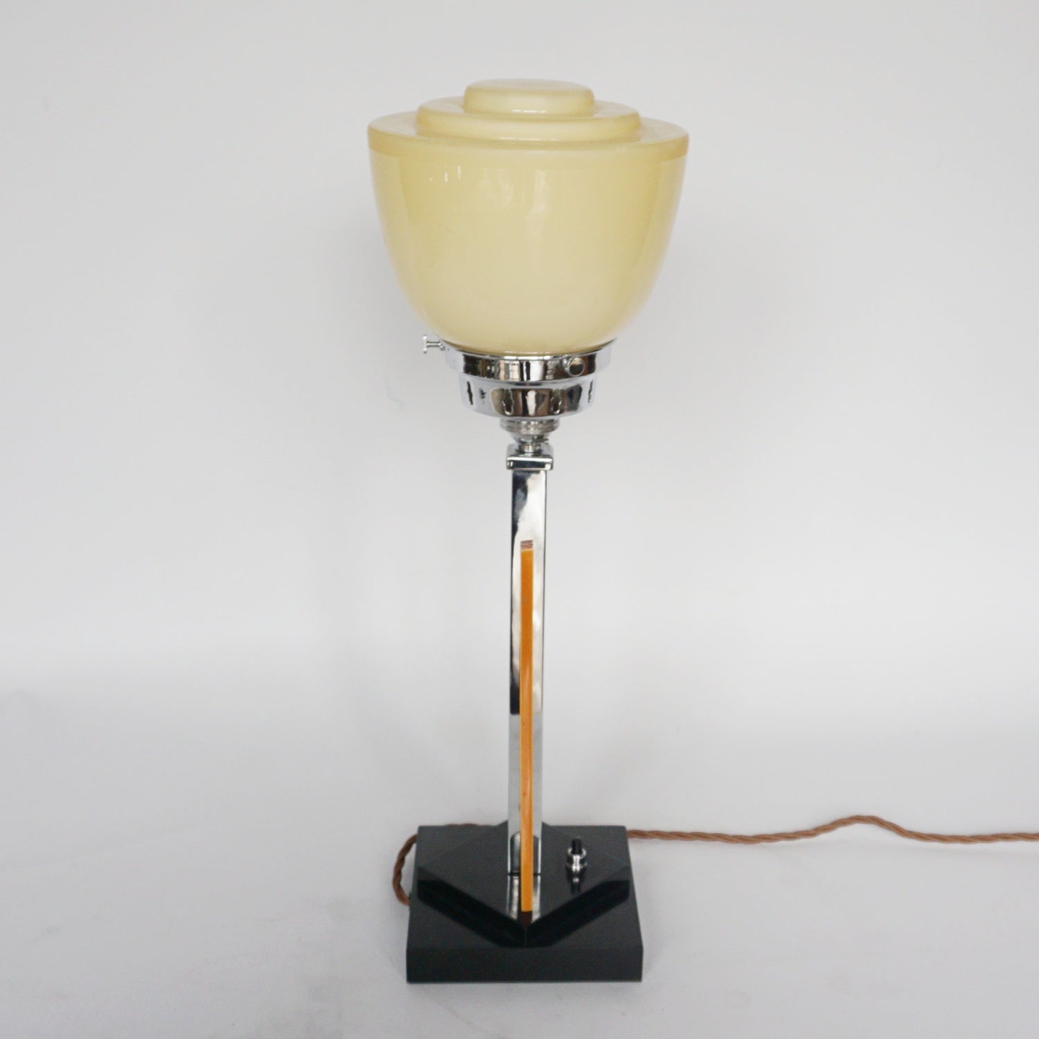 Art Deco Bakelite and Chromed Metal Table Lamp - Jeroen Markies Art Deco 