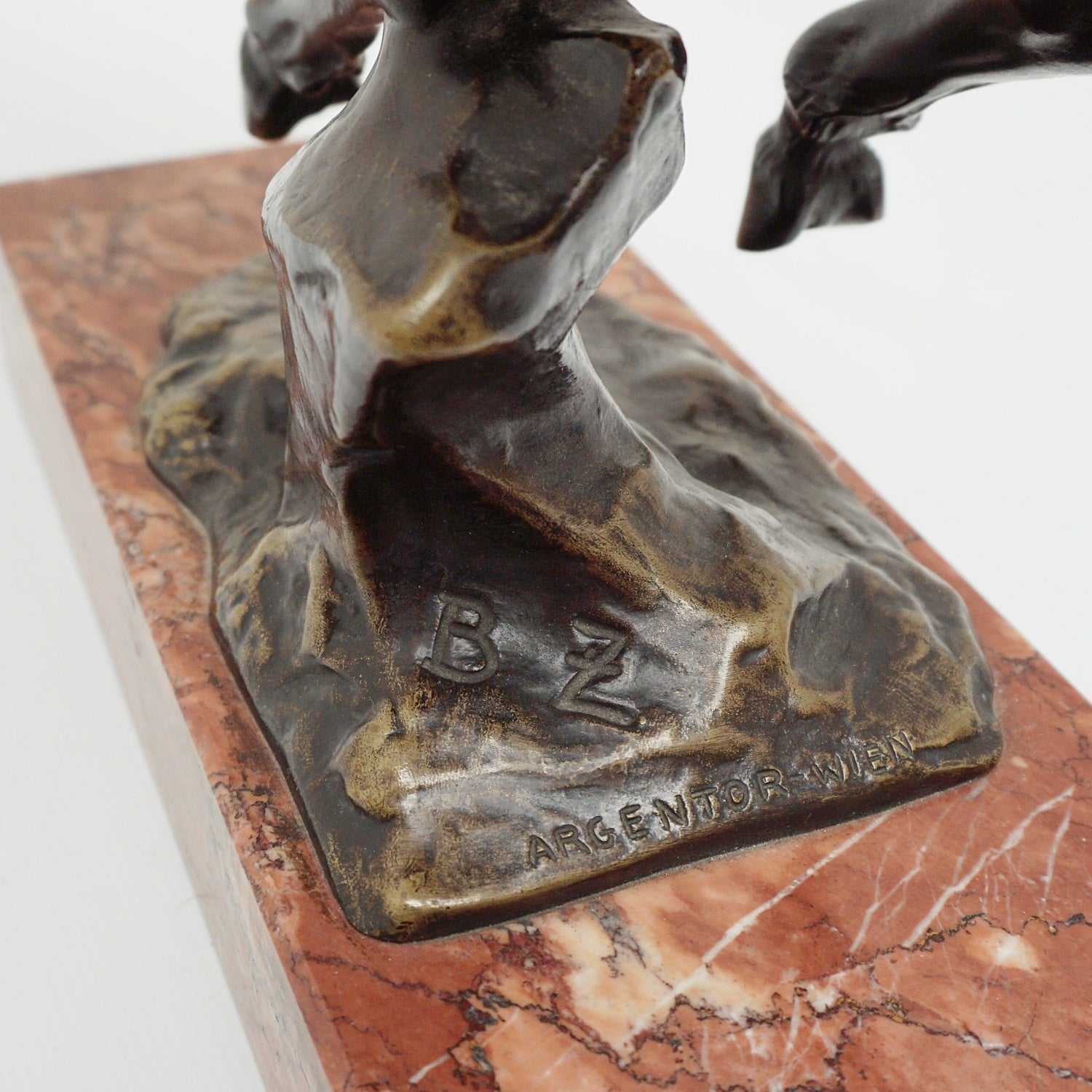 Art Deco Bronze Sculpture by Bruno Zach ' Tall Feather' Signed original bronze - Jeroen Markies Art Deco