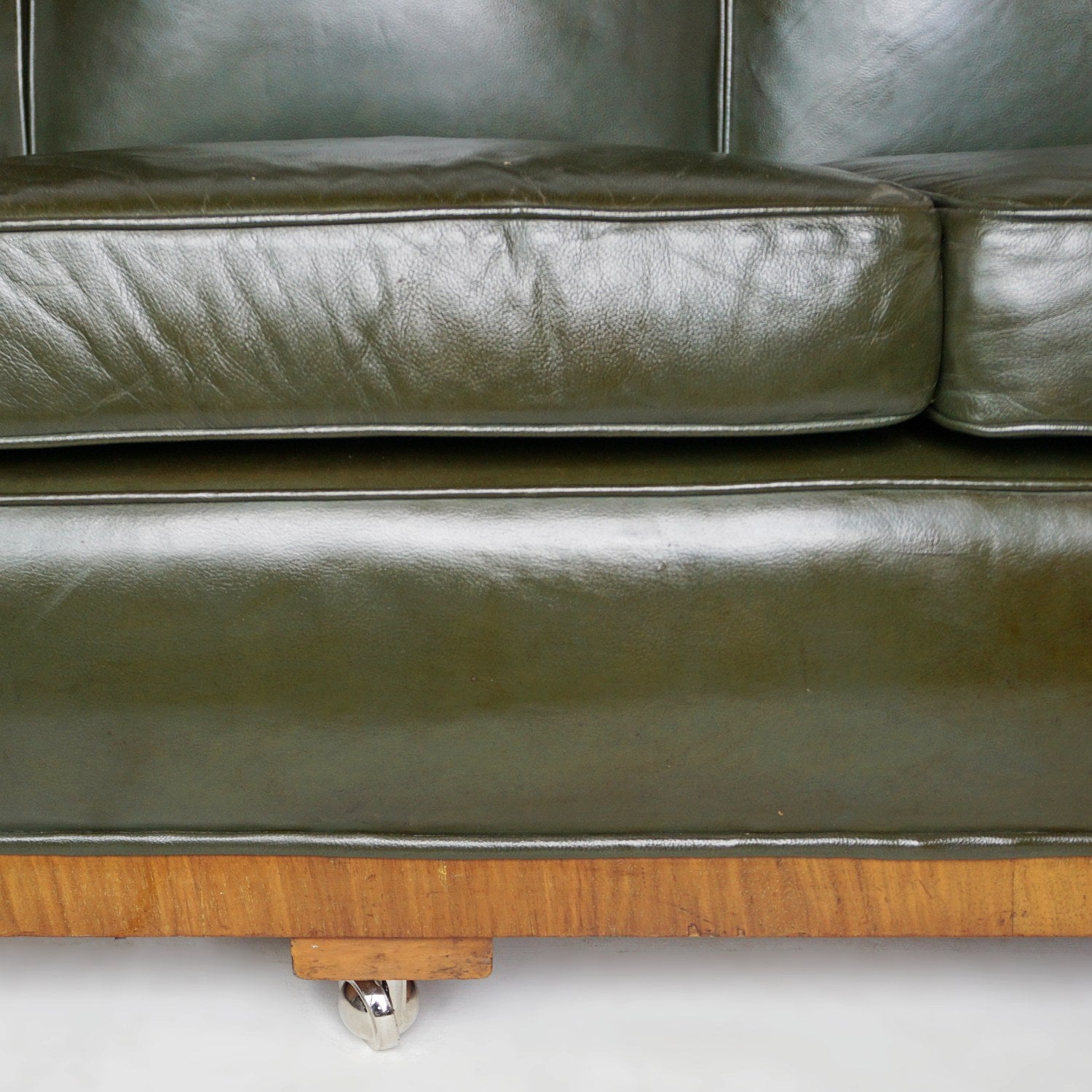 Harry & Lou Epstein Tank Sofa - Art Deco Sofas - Jeroen Markies Art Deco