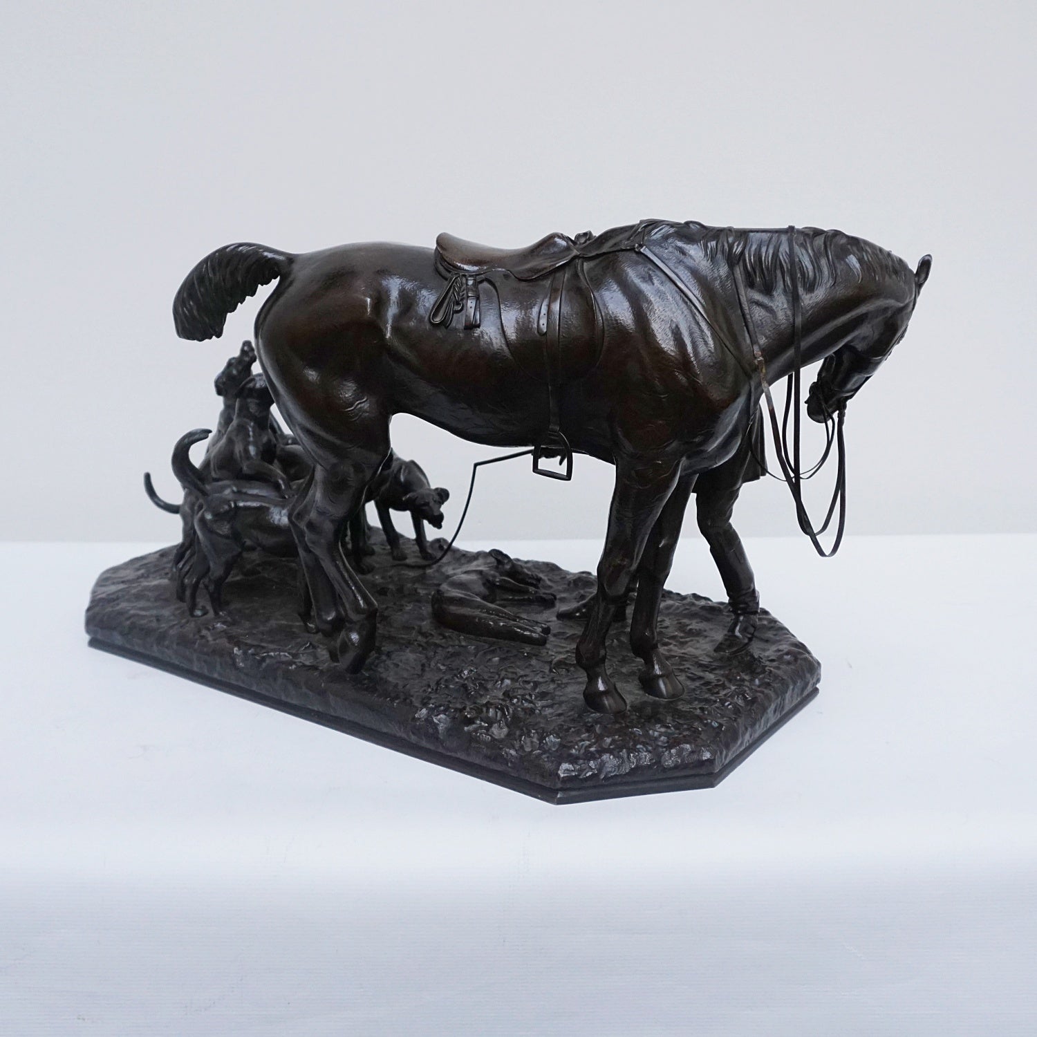 A 19th Century Bronze Sculpture ' The Hunt' by John WIllis Good Signed and dated 1872 - Jeroen Markies Art Deco