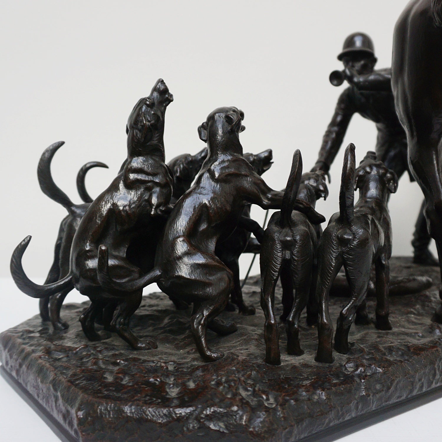 A 19th Century Bronze Sculpture ' The Hunt' by John WIllis Good Signed and dated 1872 - Jeroen Markies Art Deco