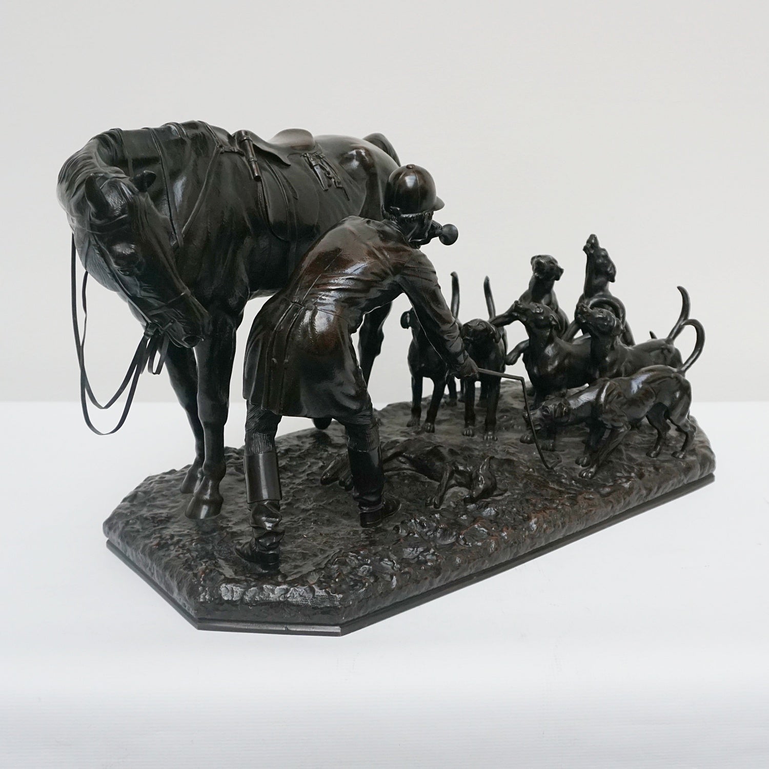 A 19th Century Bronze Sculpture ' The Hunt' by John WIllis Good Signed and dated 1872 - Jeroen Markies Art Deco