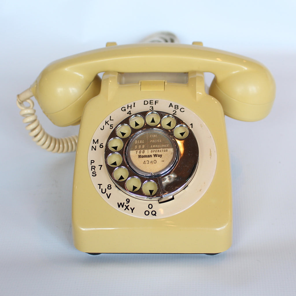 Topaz Yellow Original GPO Model 706 Telephone at Jeroen Markies