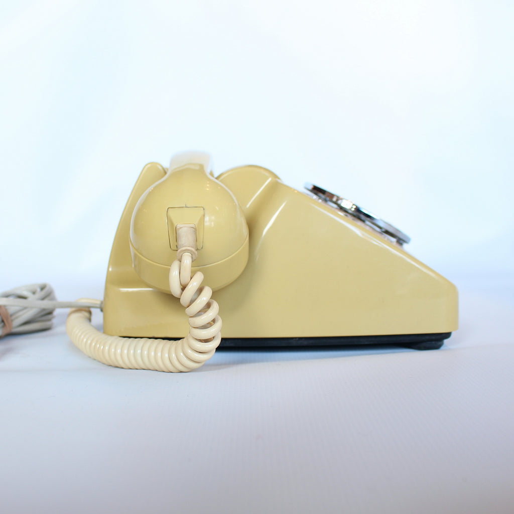 Topaz Yellow Original GPO Model 706 Telephone at Jeroen Markies