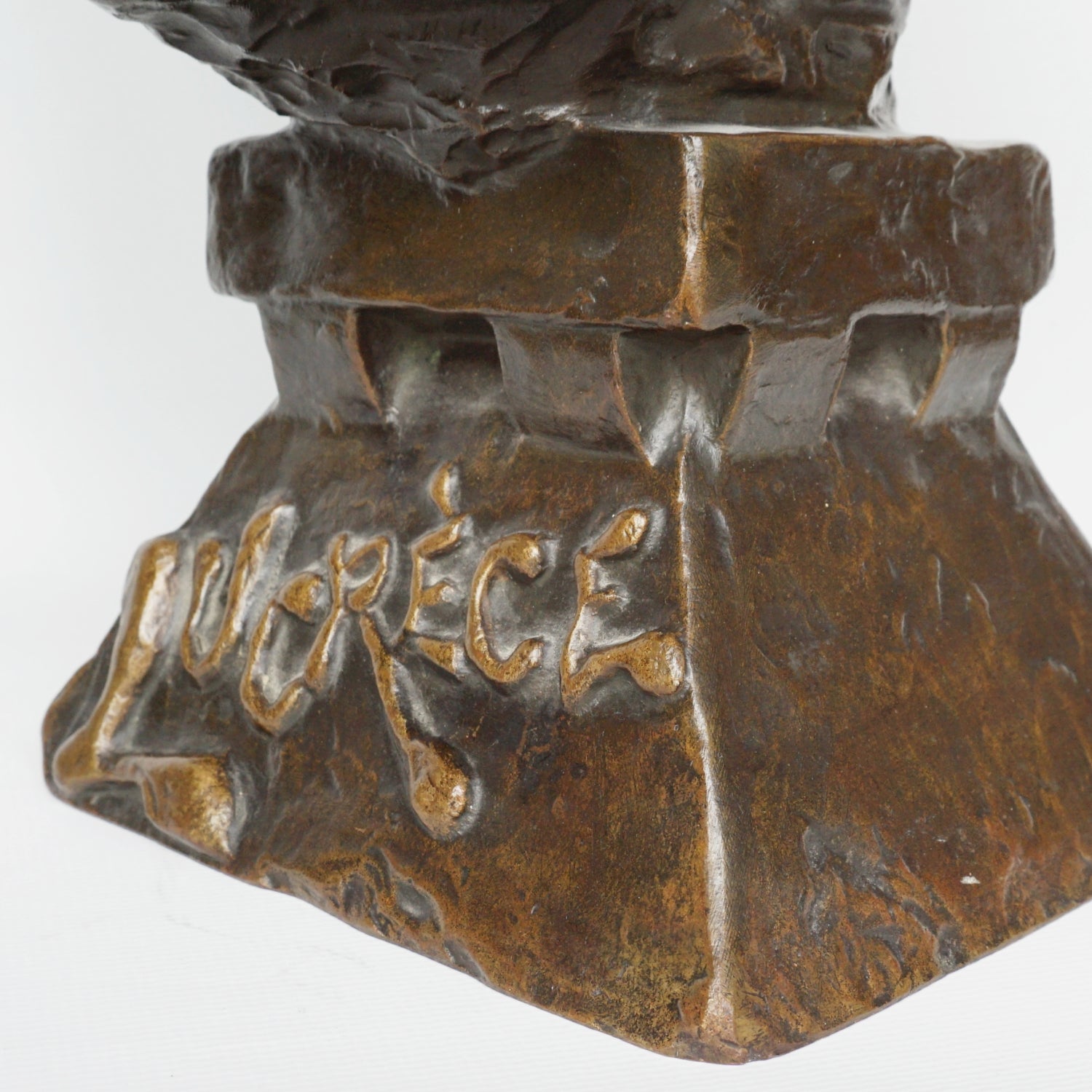 'Lucréce' by Emmanuel Villanis - Bronze Bust - Art deco bronze sculpture - Jeroen Markies Art Deco