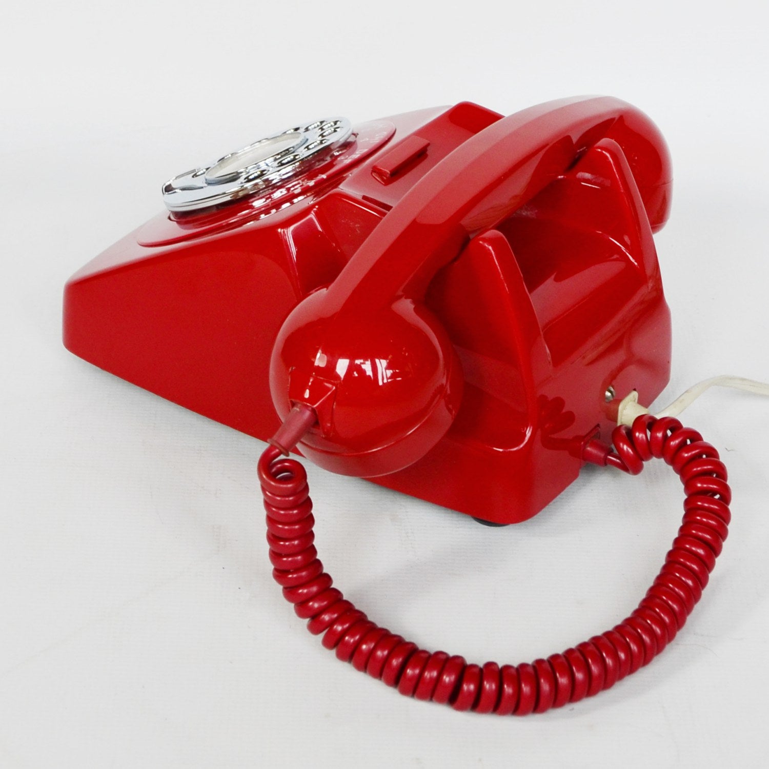 original, 1970's Red GPO model 746L Telephone Jeroen Markies Art Deco